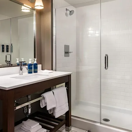 Four Points By Sheraton At Phoenix Mesa Gateway Airport Hotel Exterior foto