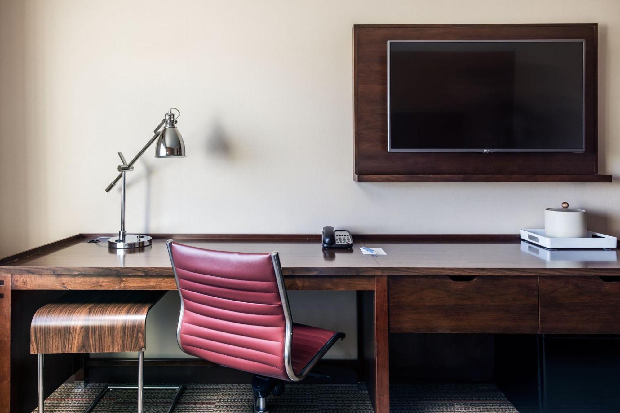 Four Points By Sheraton At Phoenix Gateway Airport Hotel