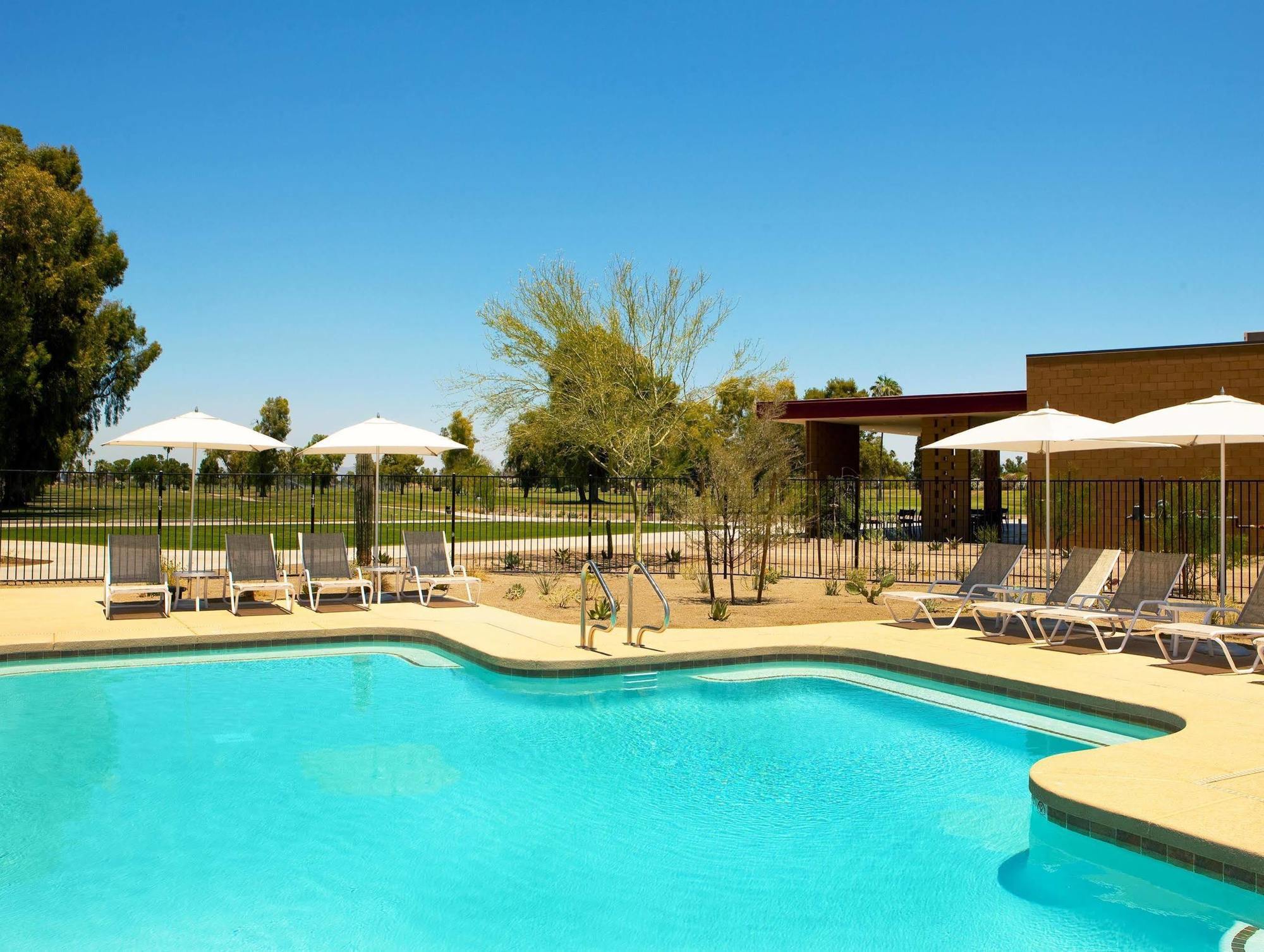Four Points By Sheraton At Phoenix Gateway Airport Hotel