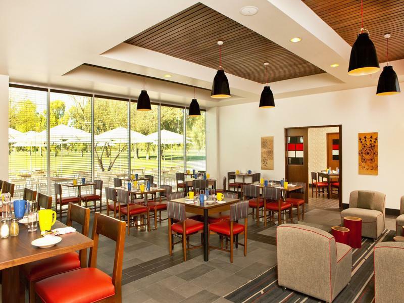 Hotel Four Points By Sheraton At Phoenix Gateway Airport 3*